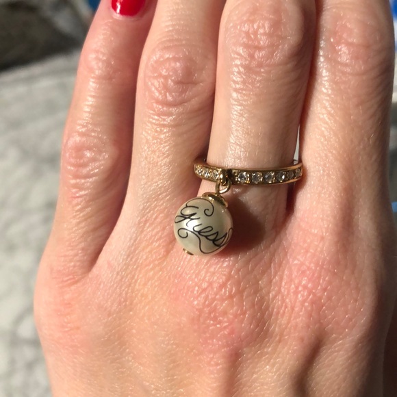 Guess Ring with Faux Pearl - Picture 3 of 6